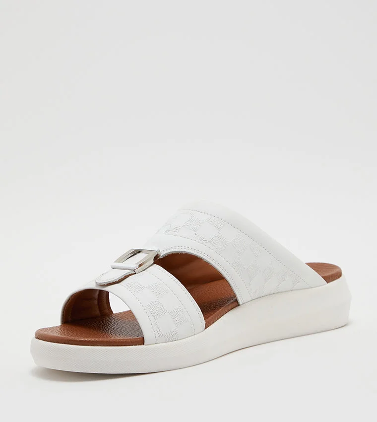 STEVE MADDEN  Steve madden white men's sandals for Men | Best Price UAE